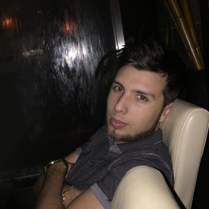 Meet your Posher, Daniel